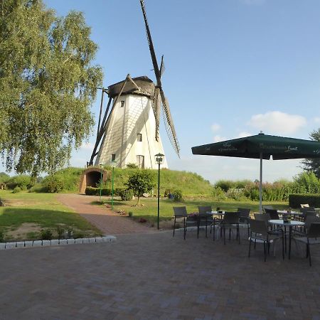 Landgasthaus Zur Mühlenwirtin Petershagen Exterior foto